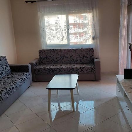 Sweetview 2-Bedroom Apartment With 3 Balcony Seaview Vlorë Buitenkant foto