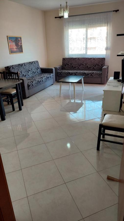 Sweetview 2-Bedroom Apartment With 3 Balcony Seaview Vlorë Buitenkant foto