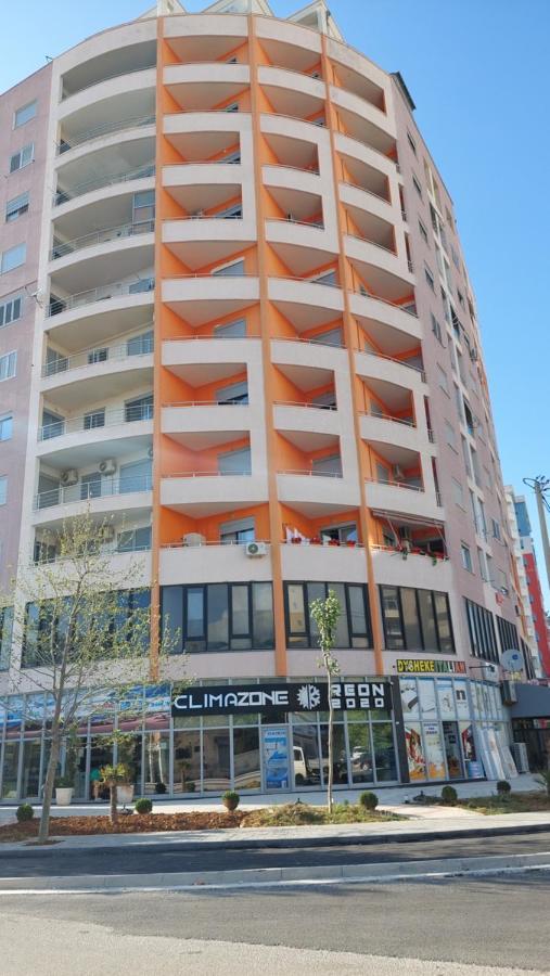 Sweetview 2-Bedroom Apartment With 3 Balcony Seaview Vlorë Buitenkant foto